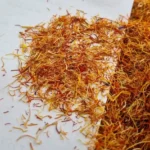 ریشه زعفران پُر قرمزی