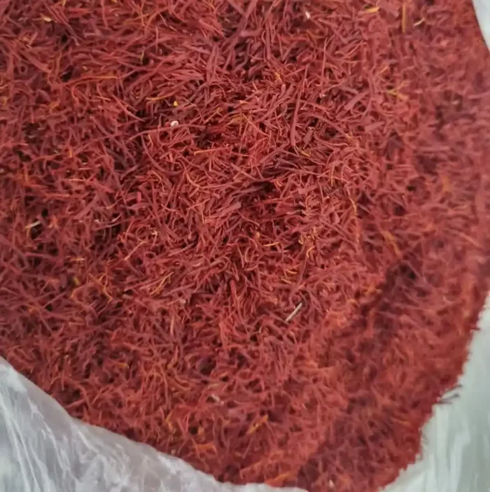 زعفران شکسته سرگل